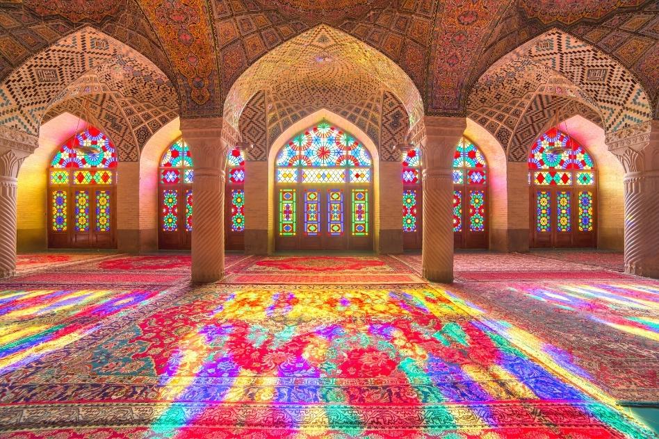 Travel to Iran: 30 Tips for Traveling to Iran